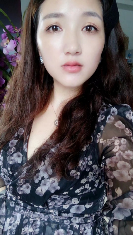 Jasmyn的第一张照片--日照相亲服务中心