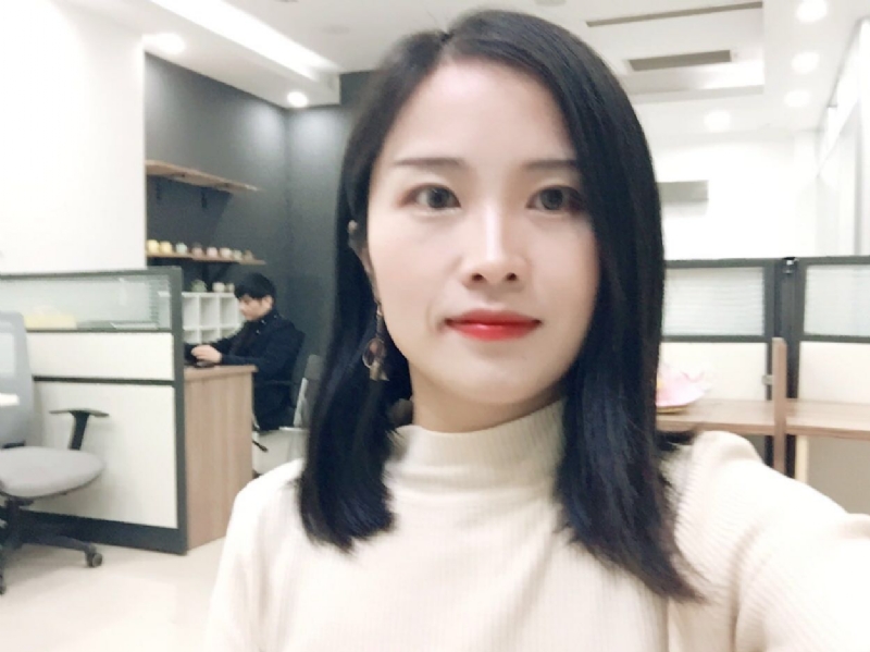 玛丽的第一张照片--日照相亲服务中心