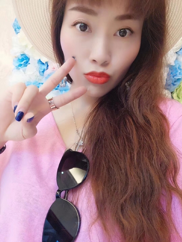 晴子的第一张照片--日照相亲服务中心