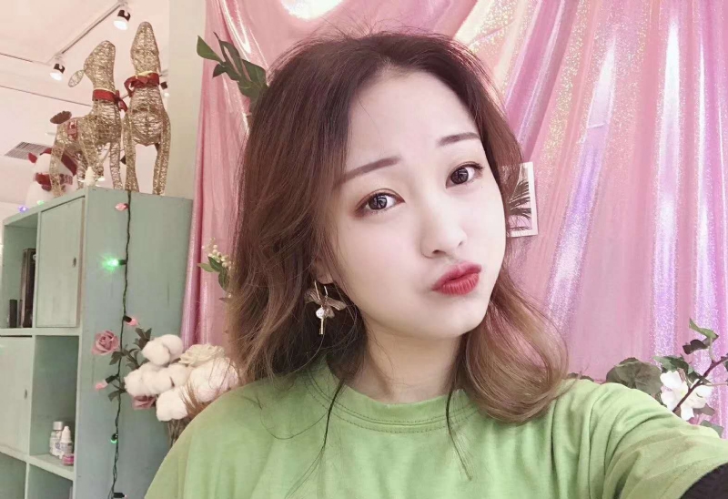 罗兰的第二张照片--日照相亲服务中心