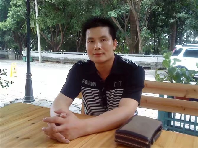 贴身爱人的第一张照片--日照相亲服务中心