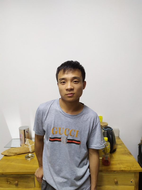 站着等你三千年的第一张照片--日照相亲服务中心