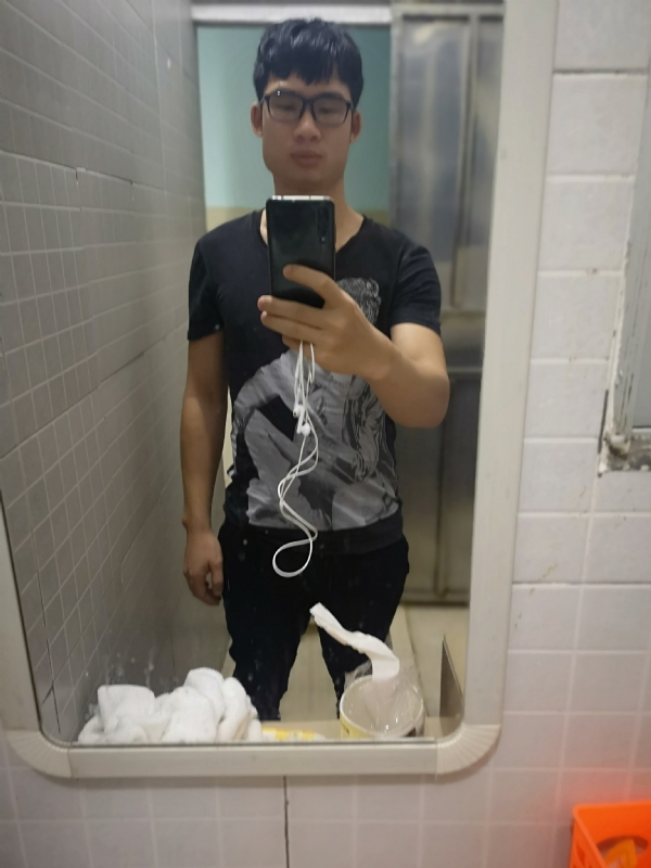 右手的执着的第一张照片--日照相亲服务中心