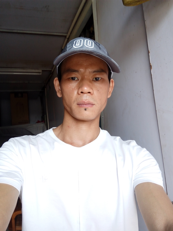 张生的第一张照片--日照相亲服务中心