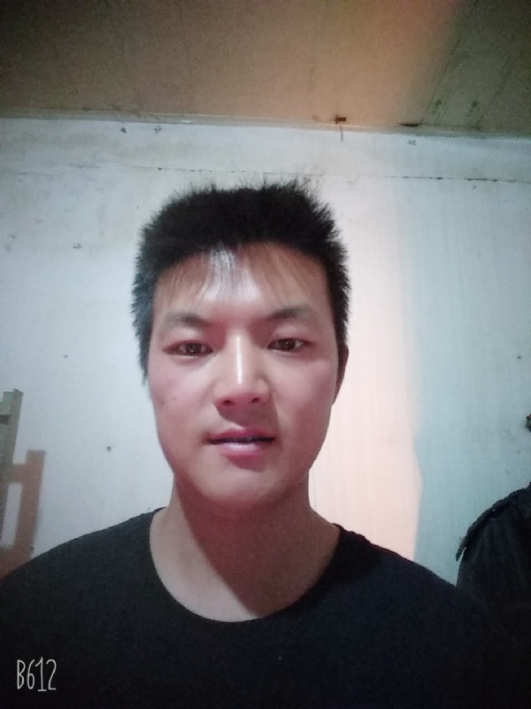 风轻云淡的第一张照片--日照相亲服务中心