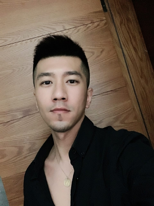 佳佳的第一张照片--日照相亲服务中心