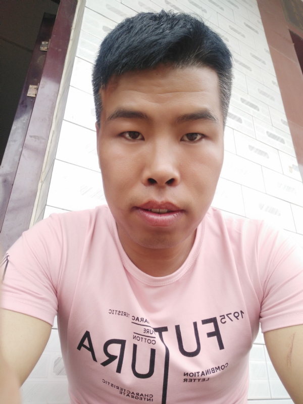 守护爱情的第一张照片--日照相亲服务中心