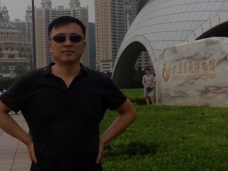 豁达的第一张照片--日照相亲服务中心
