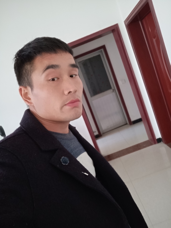 醒醒吧兄弟的第一张照片--日照相亲服务中心