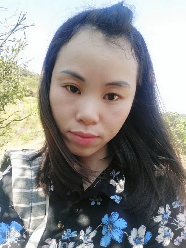 英英的第一张照片--日照相亲服务中心