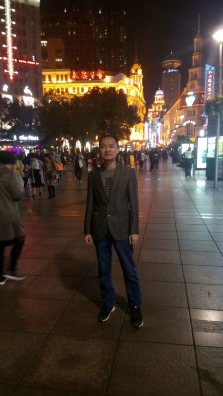 水池养鱼的第一张照片--日照相亲服务中心