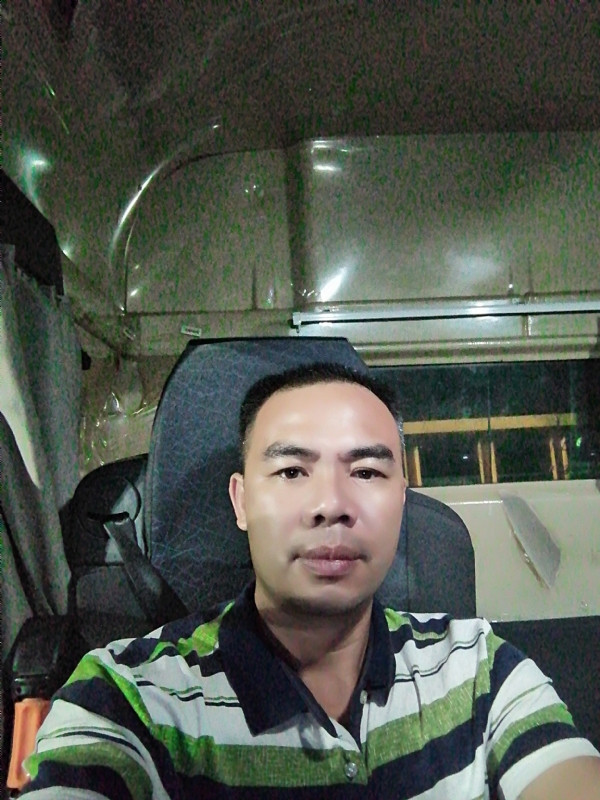 疯一般的爱恋的第一张照片--日照相亲服务中心