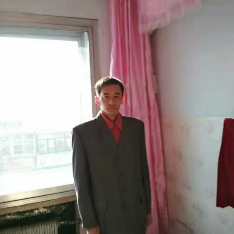 阳光明媚的第一张照片--日照相亲服务中心