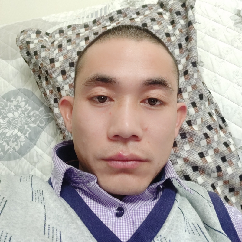 龙飞的第一张照片--日照相亲服务中心