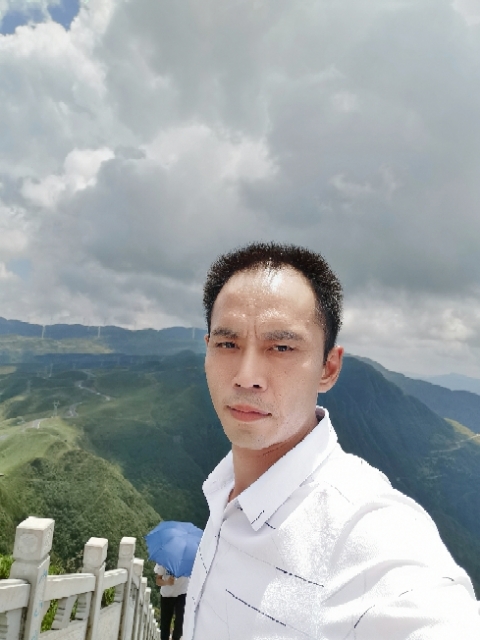 LXZ的第一张照片--日照相亲服务中心