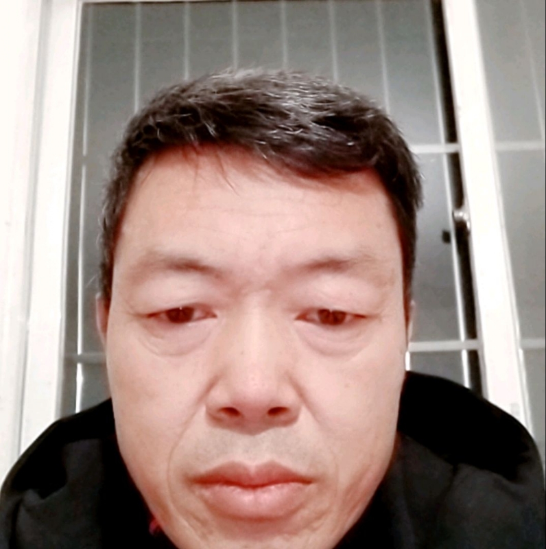 心静的第一张照片--日照相亲服务中心