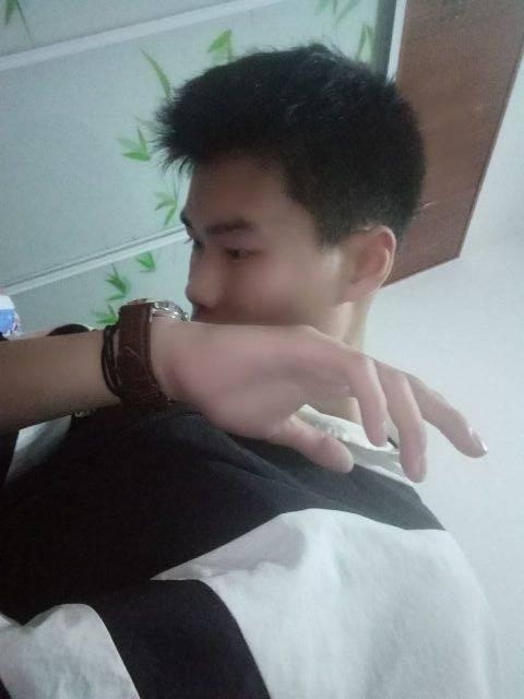 溟濛的第一张照片--日照相亲服务中心