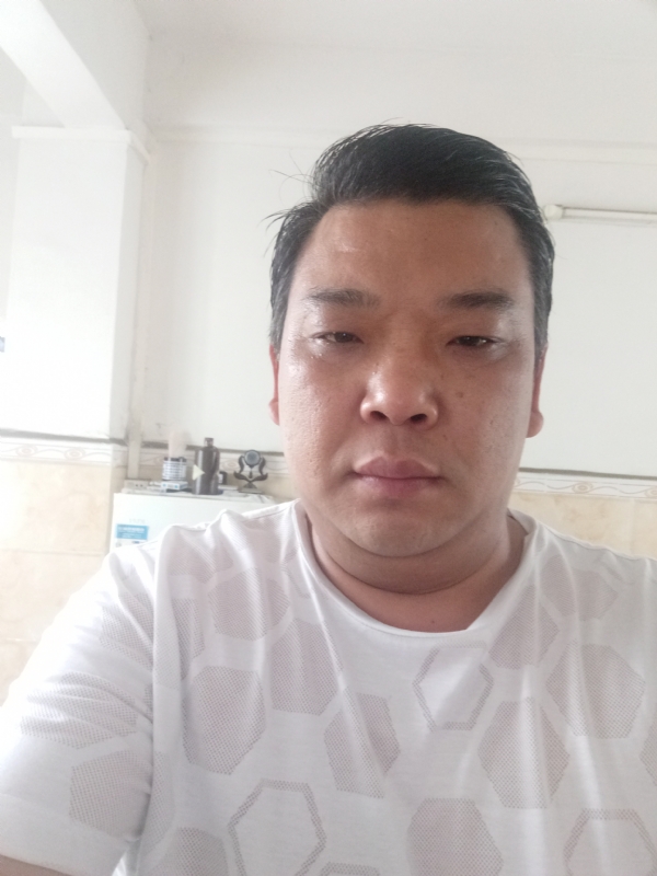 帅帅的第一张照片--日照相亲服务中心