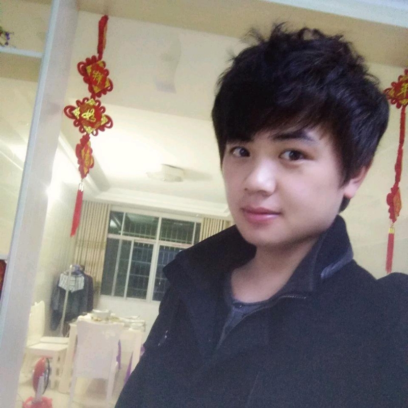 凤凰机器人卡卡老师的第一张照片--日照相亲服务中心