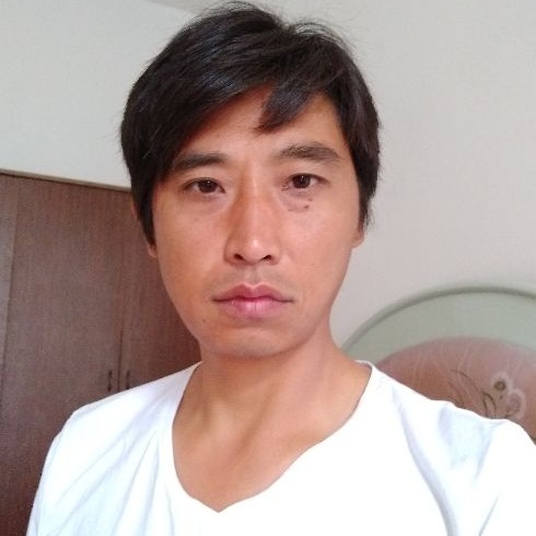 莞尔一笑的第一张照片--日照相亲服务中心