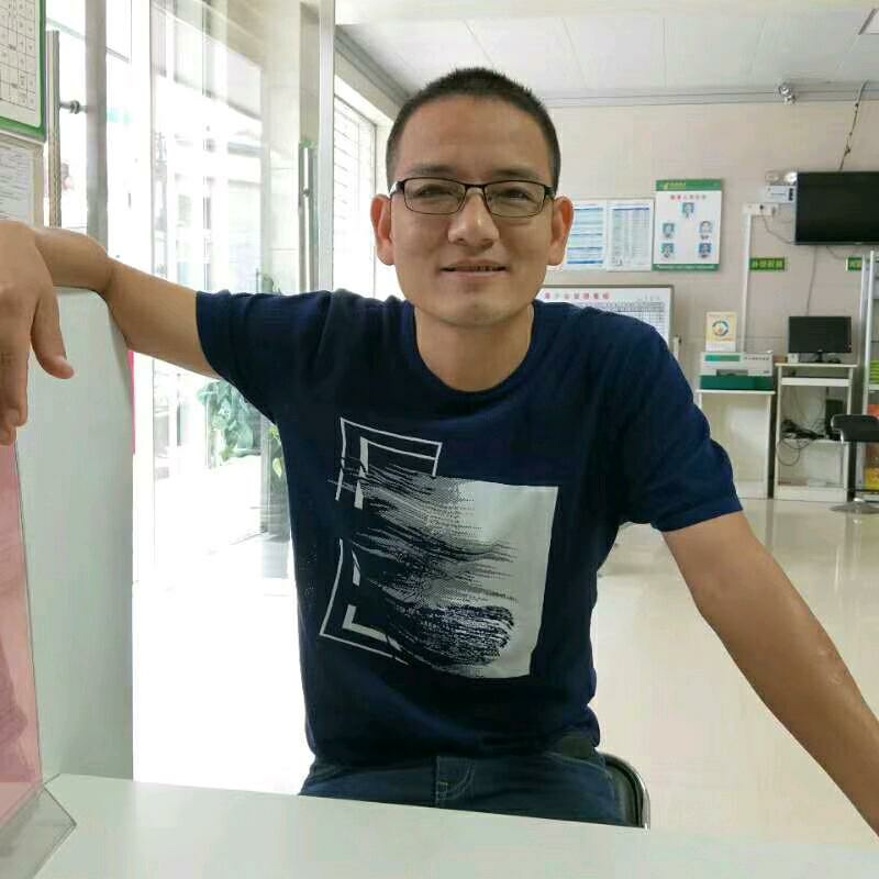 人生就像高尔夫的第一张照片--日照相亲服务中心