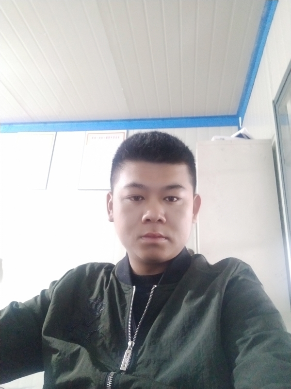 少校的第一张照片--日照相亲服务中心