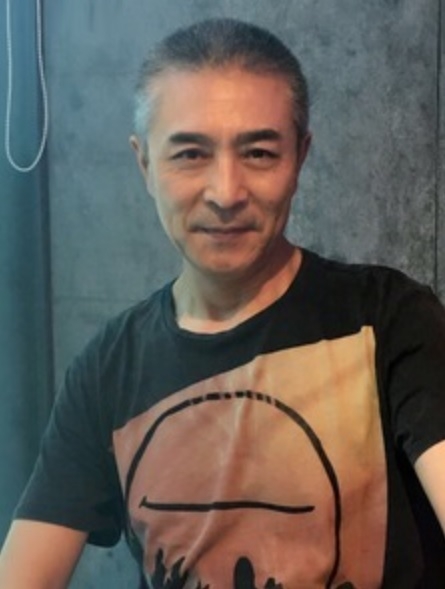 拥抱明天的第一张照片--日照相亲服务中心
