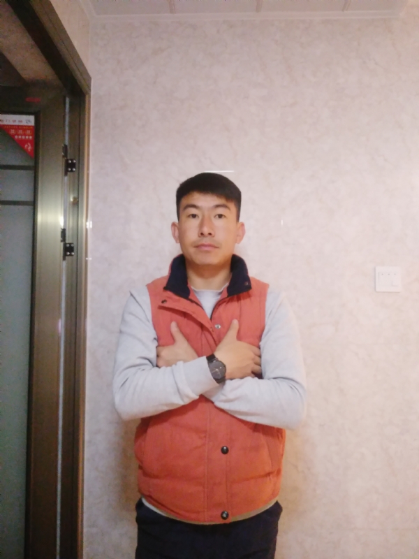 石林小伙的第二张照片--日照相亲服务中心
