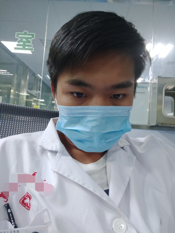 鬼卿的第一张照片--日照相亲服务中心