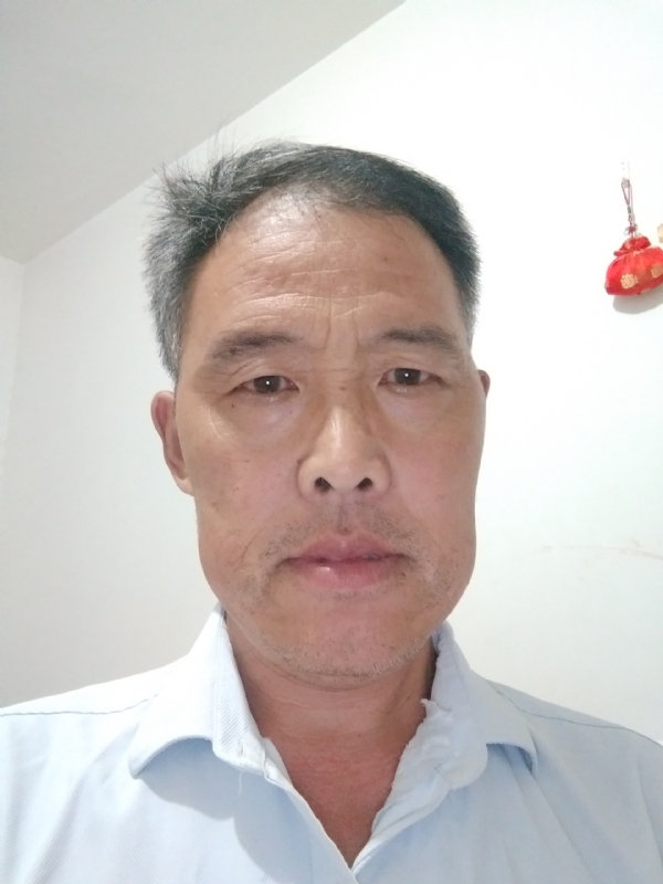 邹学辉的第三张照片--日照相亲服务中心