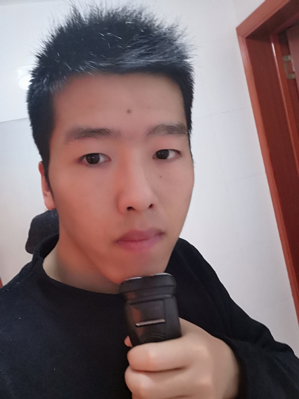 军哥的第一张照片--日照相亲服务中心