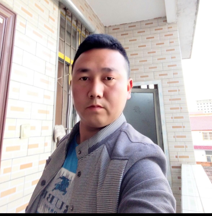 帅帅的大叔的第一张照片--日照相亲服务中心