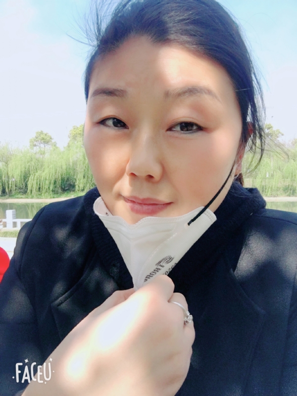 花开半夏的第一张照片--日照相亲服务中心