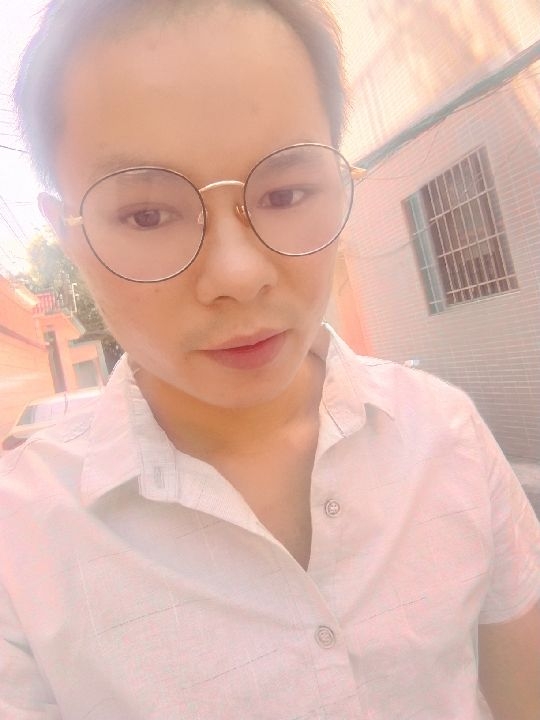 楠呐的第四张照片--日照相亲服务中心