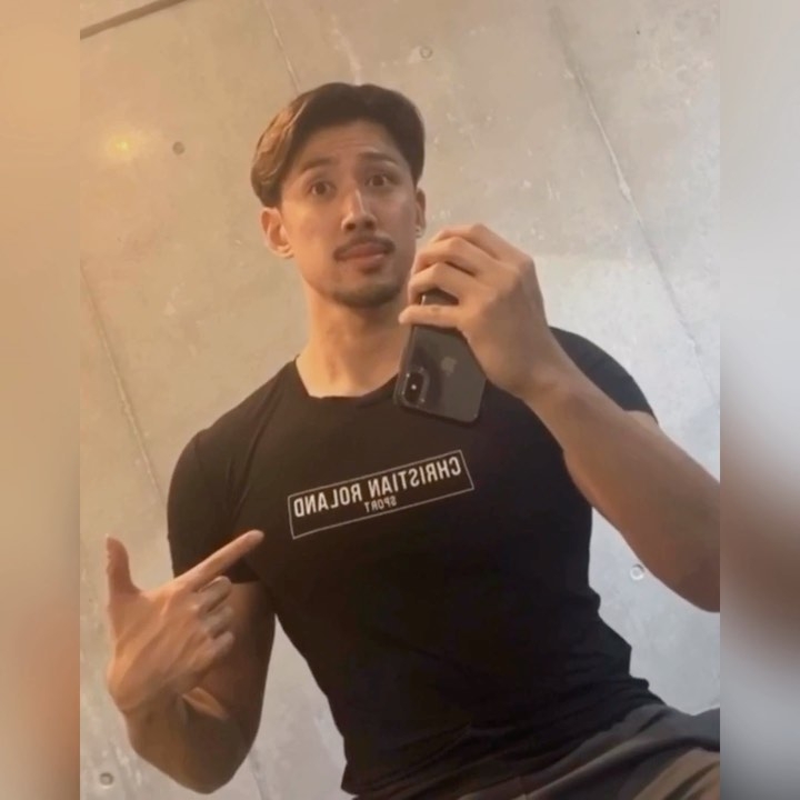 迎风而上的第一张照片--日照相亲服务中心