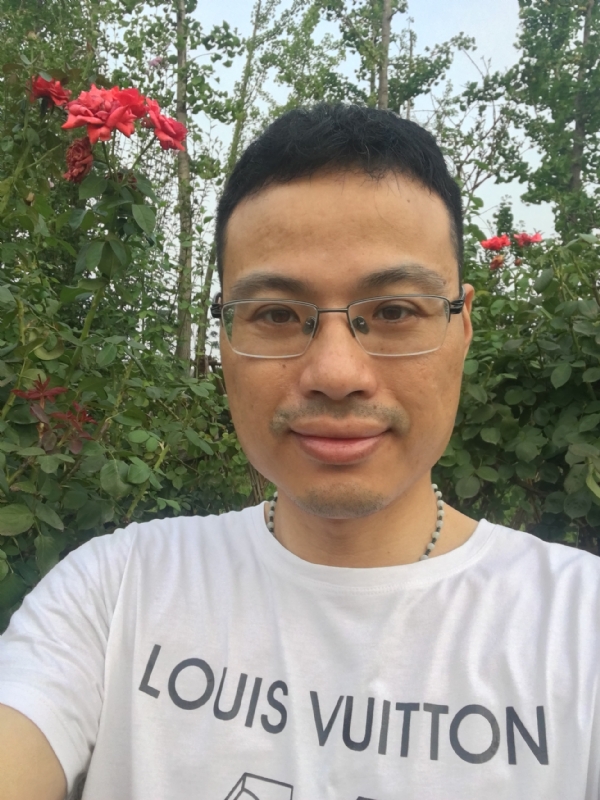 牛仔哥的第二张照片--日照相亲服务中心