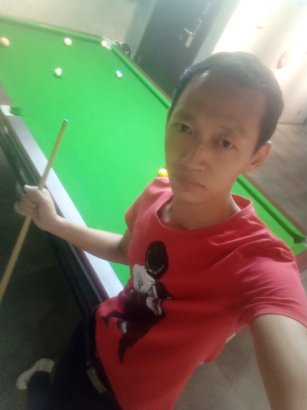 耳机分你一半的第一张照片--日照相亲服务中心