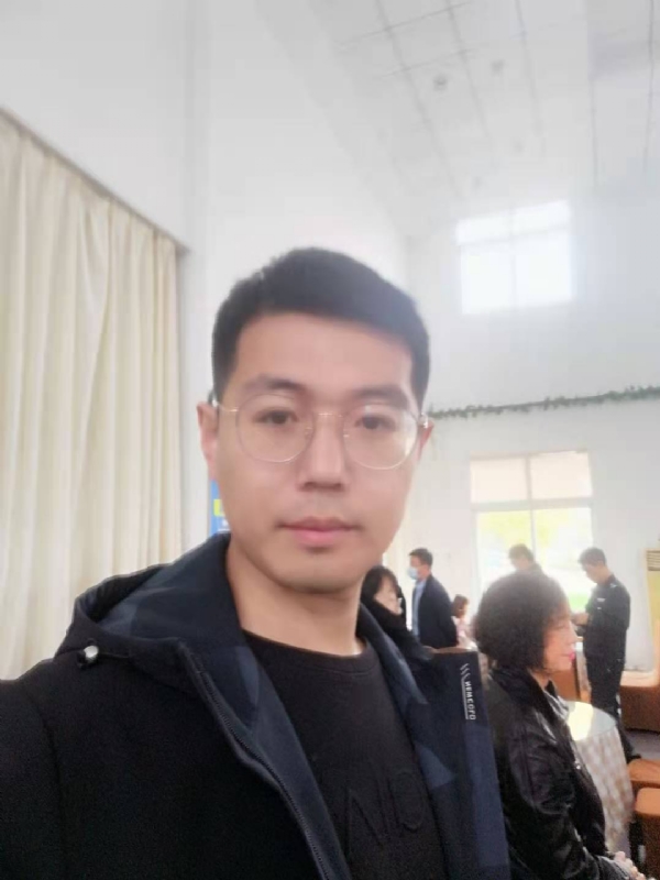 开心的你的第二张照片--日照相亲服务中心