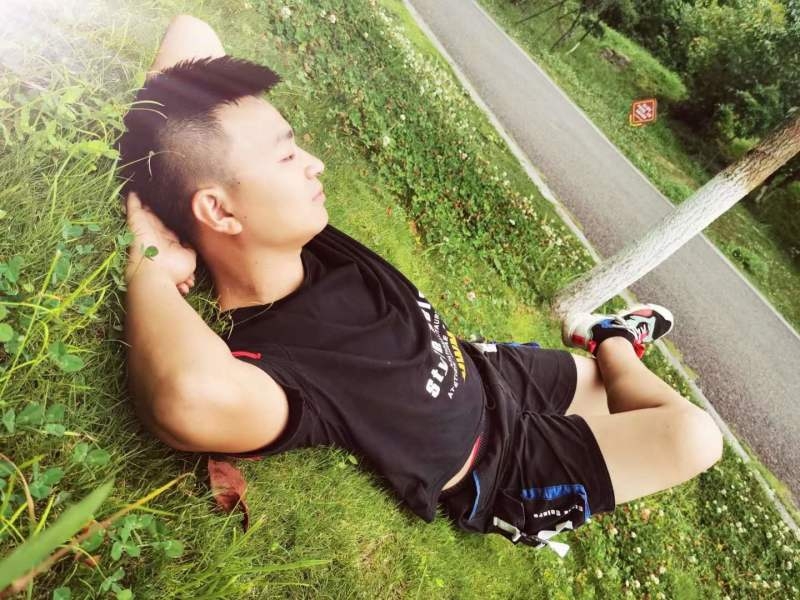 危笑的第一张照片--日照相亲服务中心