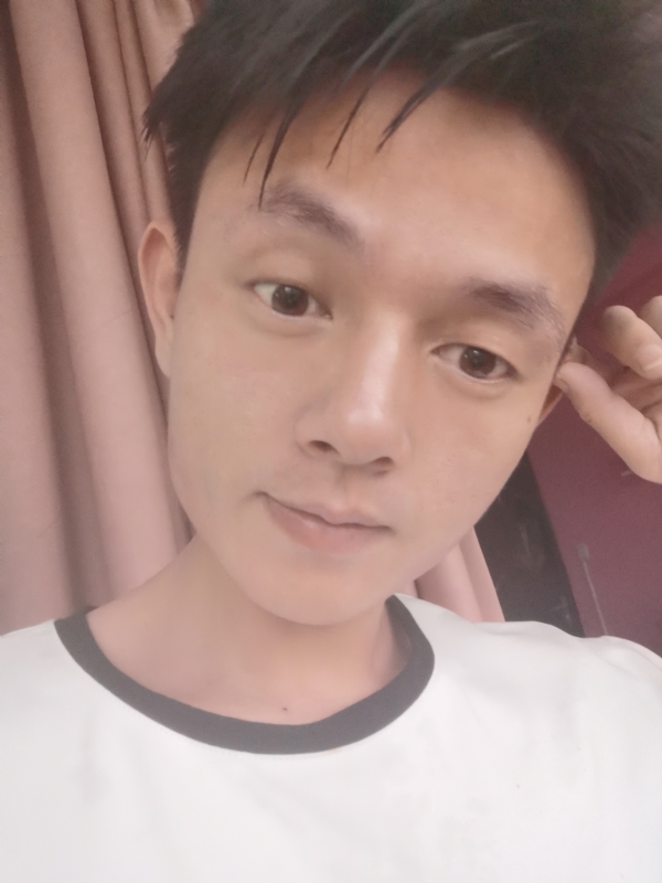 一一得一的第一张照片--日照相亲服务中心