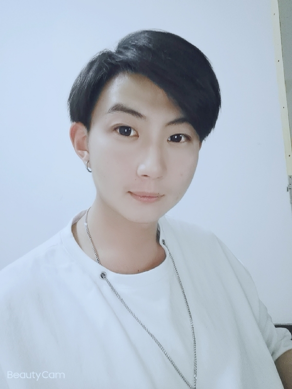 漠然的第一张照片--日照相亲服务中心