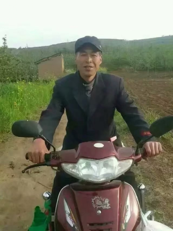 牵手随缘的第一张照片--日照相亲服务中心