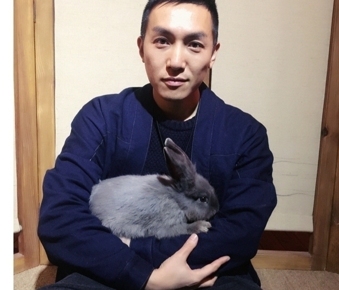简单人生的第一张照片--日照相亲服务中心