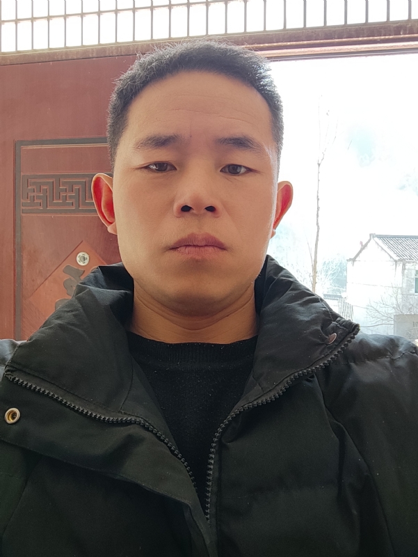 勇敢的成长的第一张照片--日照相亲服务中心