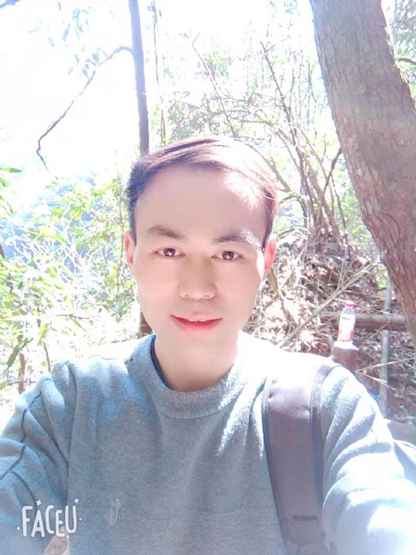 阿龙的第一张照片--日照相亲服务中心