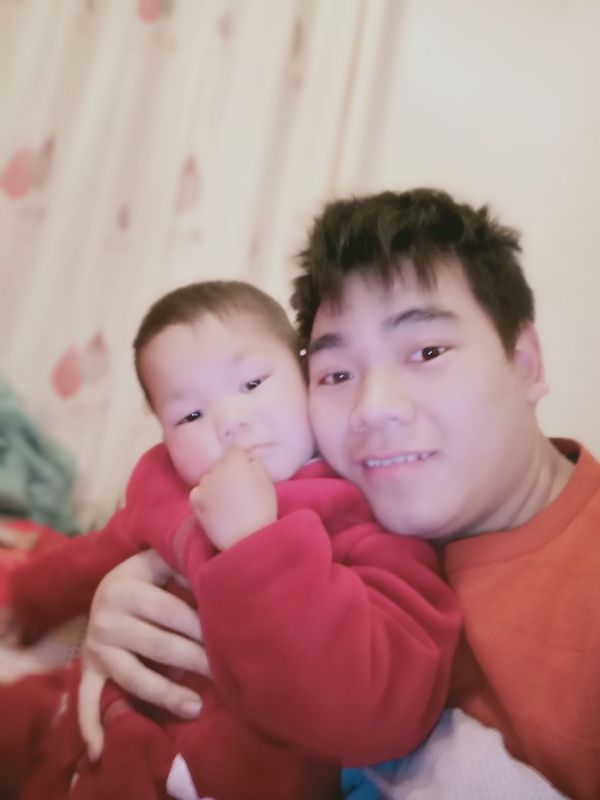 孤独一生的第一张照片--日照相亲服务中心
