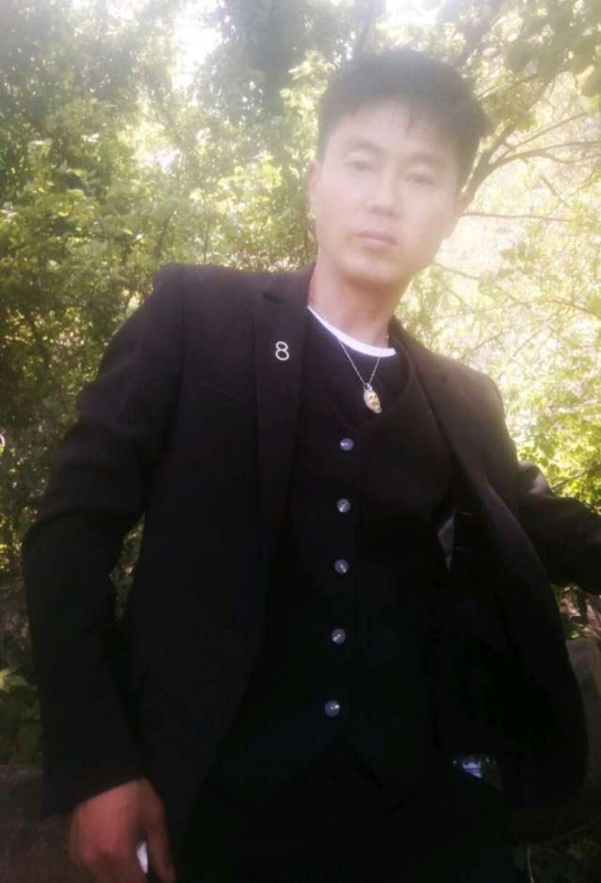暖心的第一张照片--日照相亲服务中心