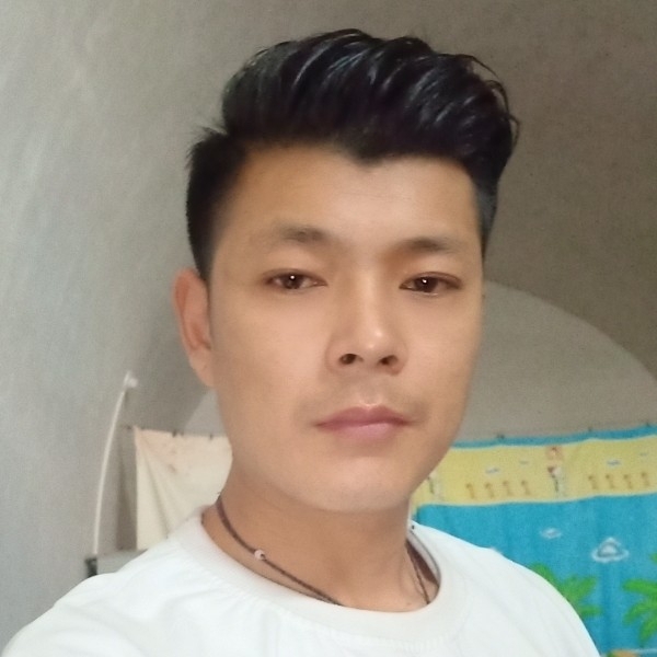 啊锋的第一张照片--日照相亲服务中心