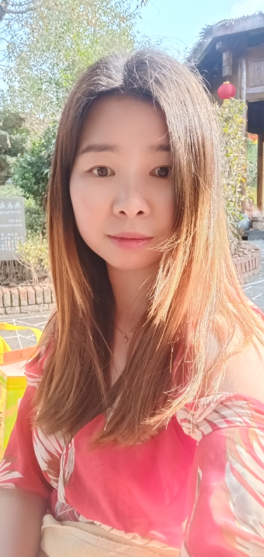 赫赫的第一张照片--日照相亲服务中心