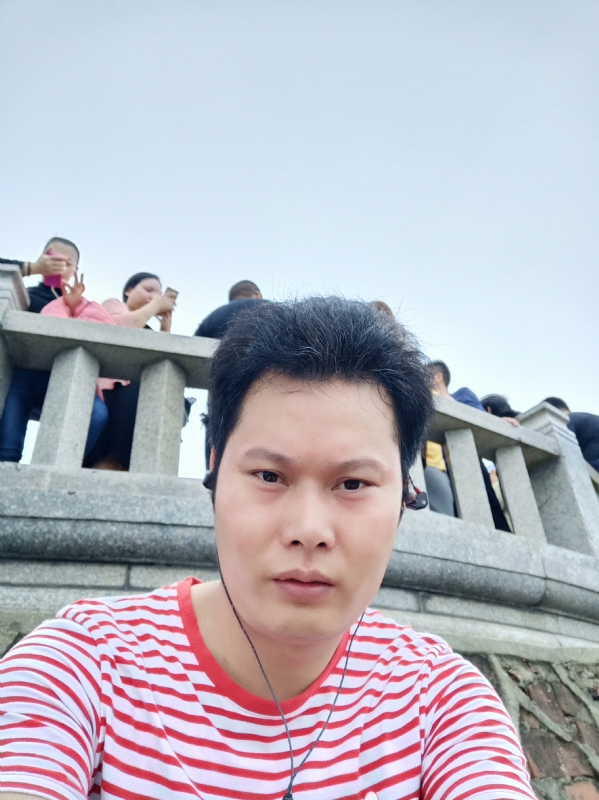 hαⅰ的第一张照片--日照相亲服务中心